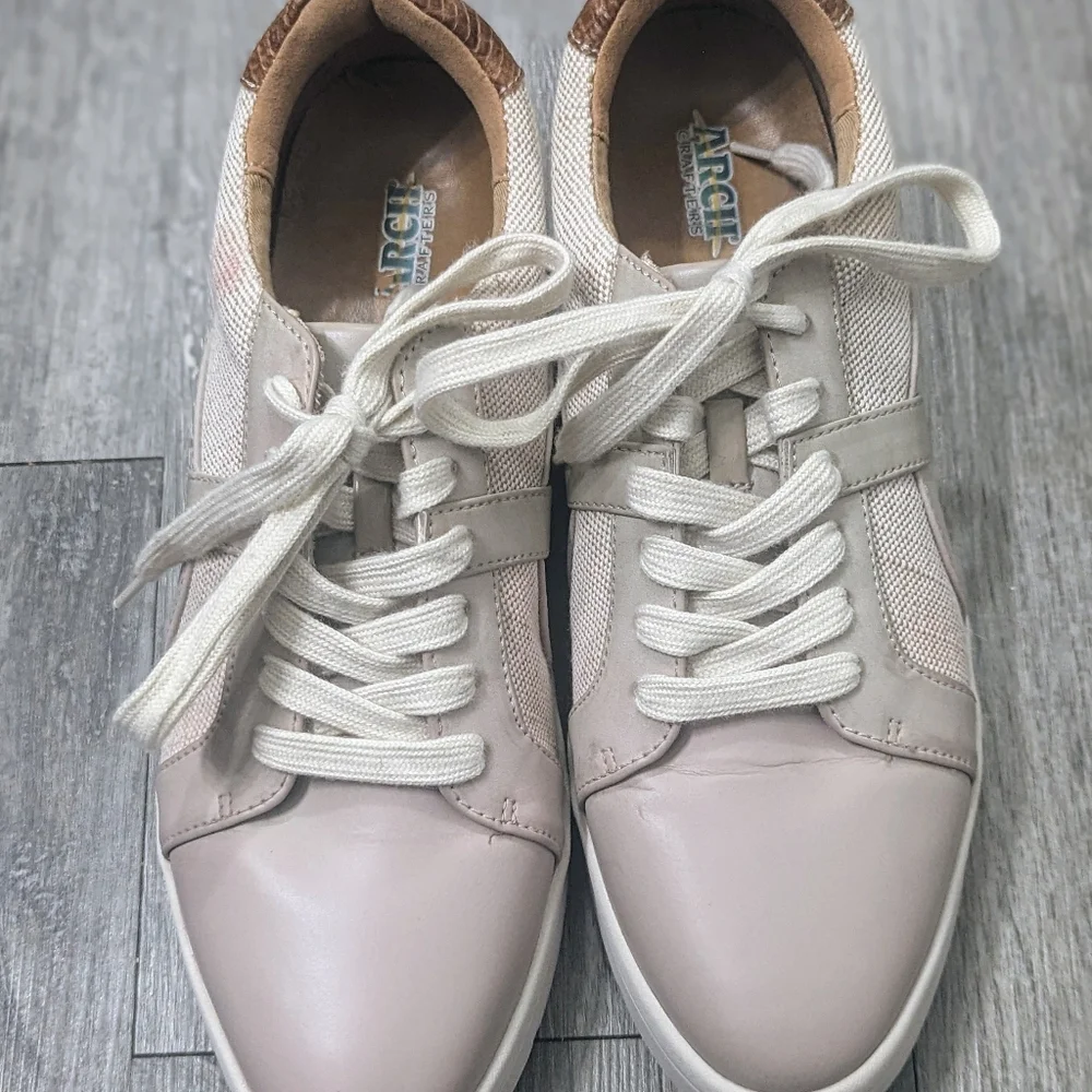 Rockport Women's TF Navya Circle Lace up Sneakers - Picture 8 of 8
